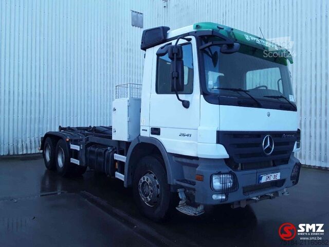 Μεταφορά εμπορευματοκιβωτίων Mercedes Actros 2641 lames steel EPS