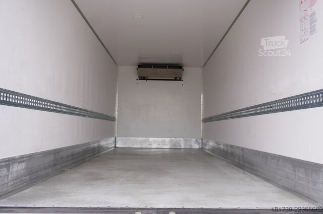 Camion frigorific Mercedes-Benz Atego 1530 E6 Lamberet refrigerated truc