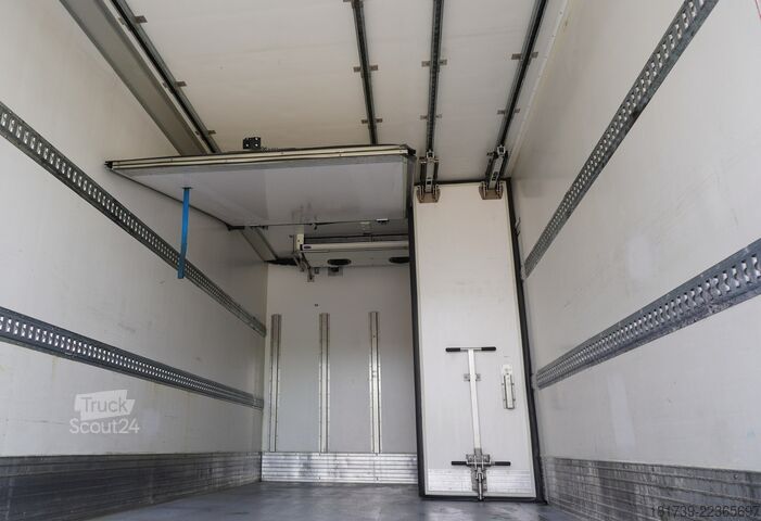 Camion frigorific DAF LF 220 / Refrigerator 16 EPAL Multitemp