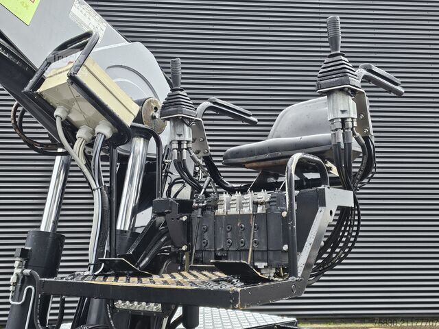 Kranwagen KHC KHC 17R-4 / ROLLER KRAAN / 4 X HYDRAULISCH