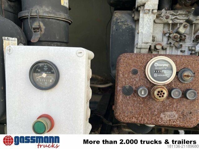 Tanker truck Renault Midliner S170 4x4, 6000l Wassertank