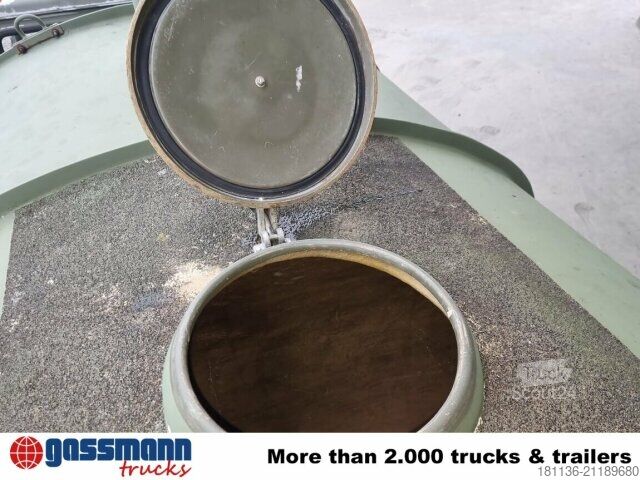 Tanker truck Renault Midliner S170 4x4, 6000l Wassertank