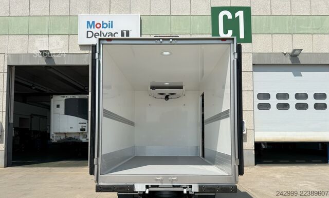 Furgon frigorific RENAULT MASTER RED