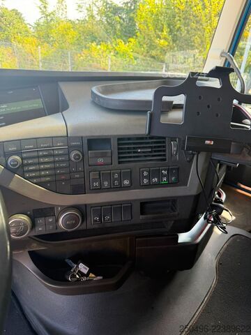  Volvo FH 540 8x4  ARRIVING IN TWO WEEKS ! / PK 92002 ...