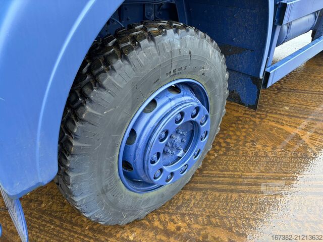 MercedesBenz 1017 4X4 ex army blue Mercedes-Benz 1017 4X4 ex army blue