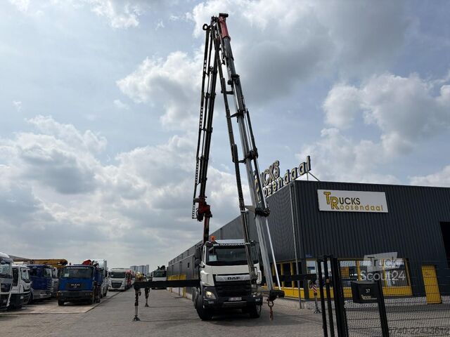 Autokrāna kravas automašīna DAF CF530 + FASSI F 820 RA 6X EXT.  +  JIB 6X EXT. ...