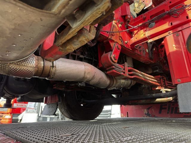 Lastbilchassis MAN TGS 26.440 Brandschaden ohne Krane