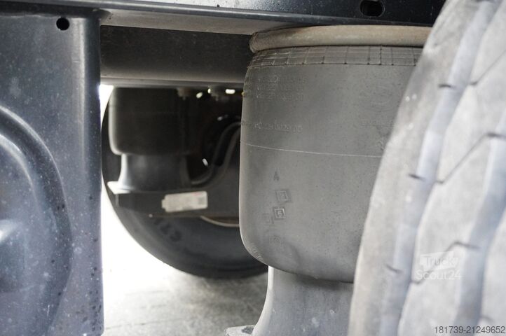 ημιρυμουλκούμενο ψυγείο Kögel S24 refrigerator semi-trailer / 2023