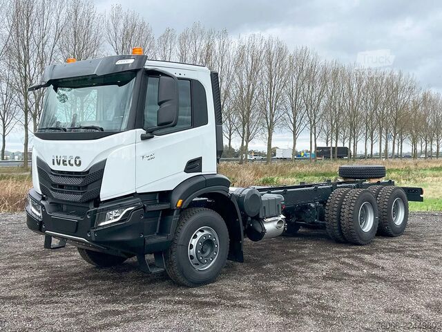 Šasija ar kabīni Iveco T-Way AD380T43H-4500 AT Chassis Cabin (9 units)