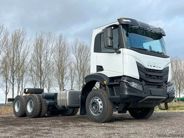 Šasija ar kabīni Iveco T-Way AD380T43H-4500 AT Chassis Cabin (9 units)