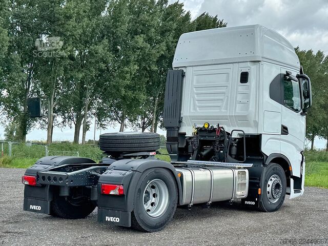 Standard-SZM Iveco S-WAY AS440S43T/P ON Tractor Head