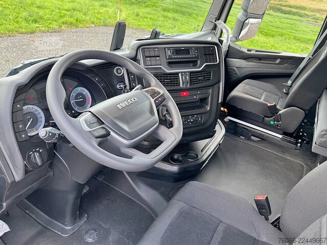Standard-SZM Iveco S-WAY AS440S43T/P ON Tractor Head