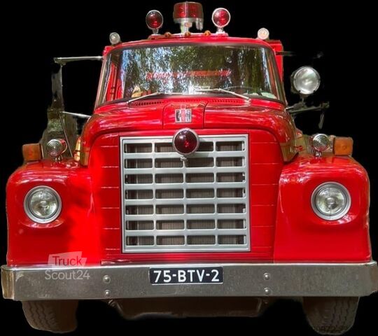 Samochód strażacki CI International Loadstar 1600