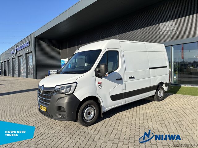Bestelbus Renault Master T35 150 L2H2  Navigatie + Dubbele schuif...