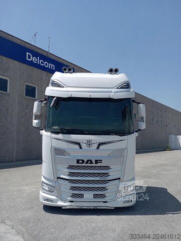 τυπική μονάδα τράκτορα DAF XG+ 530 euro 6e FULL PNEUM. & Full Opt.