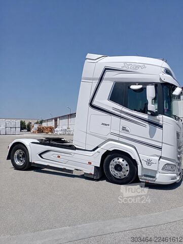 τυπική μονάδα τράκτορα DAF XG+ 530 euro 6e FULL PNEUM. & Full Opt.