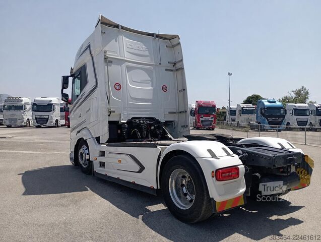 τυπική μονάδα τράκτορα DAF XG+ 530 euro 6e FULL PNEUM. & Full Opt.