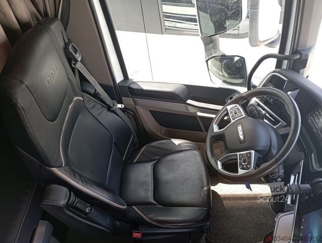 τυπική μονάδα τράκτορα DAF XG+ 530 euro 6e FULL PNEUM. & Full Opt.