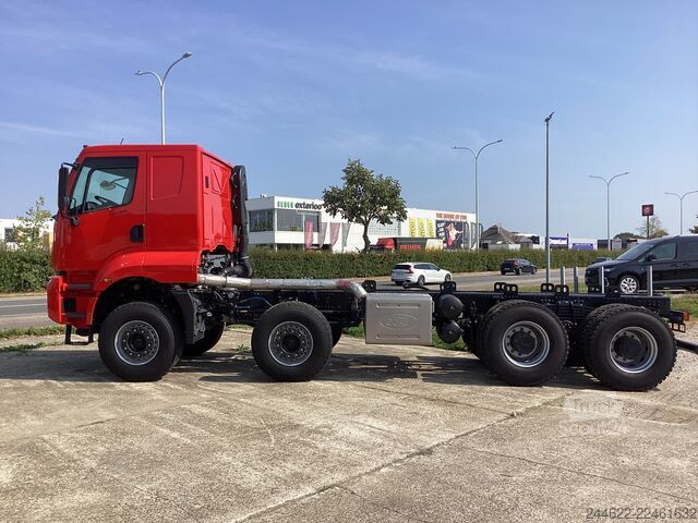 Telaio camion Ford 8x4 Construction 4145D Low Roof Sleeper