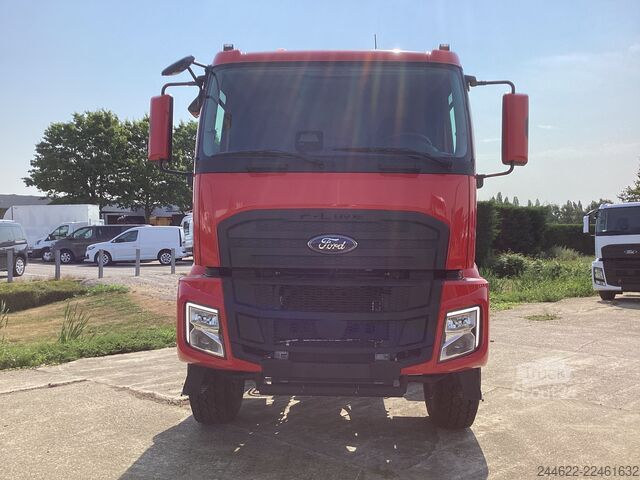 Telaio camion Ford 8x4 Construction 4145D Low Roof Sleeper