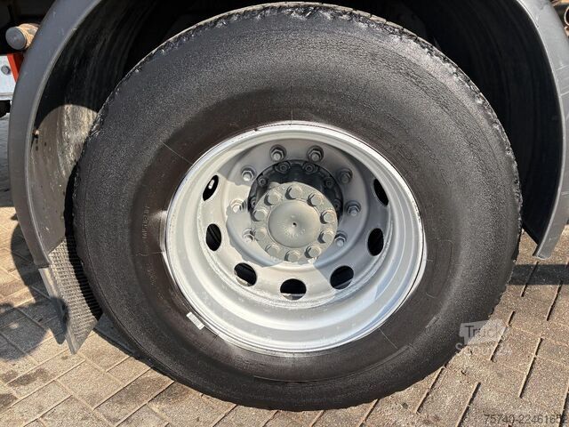 Transporte refrigerado/congelado Mercedes-Benz Axor 1824 + CARRIER SUPRA 750 + DHOLLANDIA 2000...