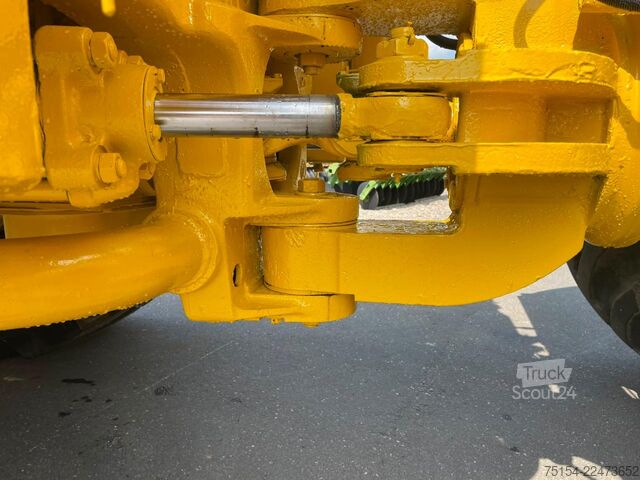 Traktor Kirovets K 701 V12 RüFa, hydr. Lenkung