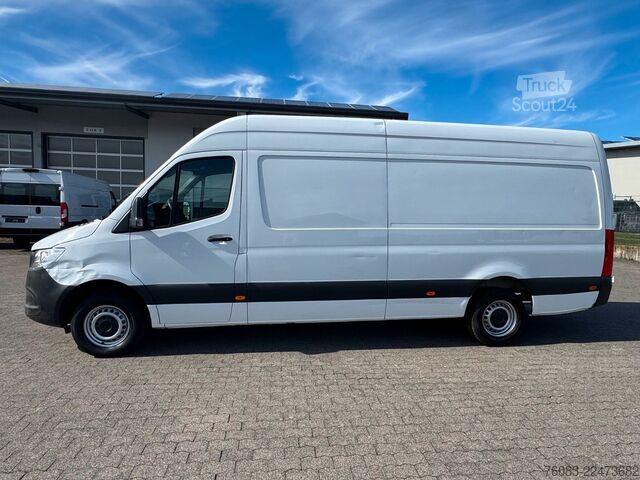 Фургон с высокой крышей MERCEDES-BENZ Sprinter 315 CDI 907 Maxi Kasten Kamera