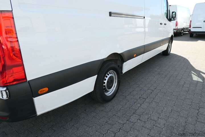 Фургон с высокой крышей MERCEDES-BENZ Sprinter 315 CDI 907 Maxi Kasten Kamera