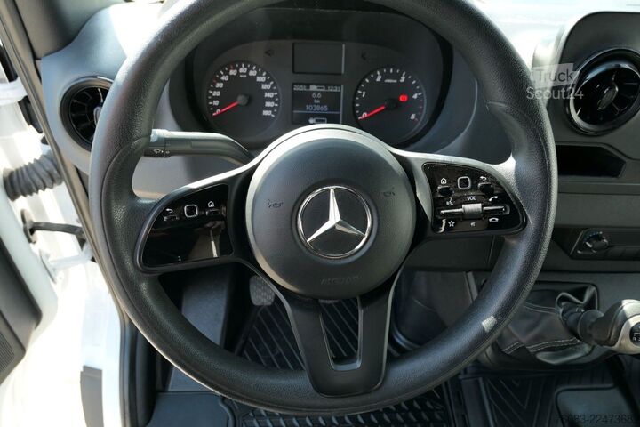 Фургон с высокой крышей MERCEDES-BENZ Sprinter 315 CDI 907 Maxi Kasten Kamera