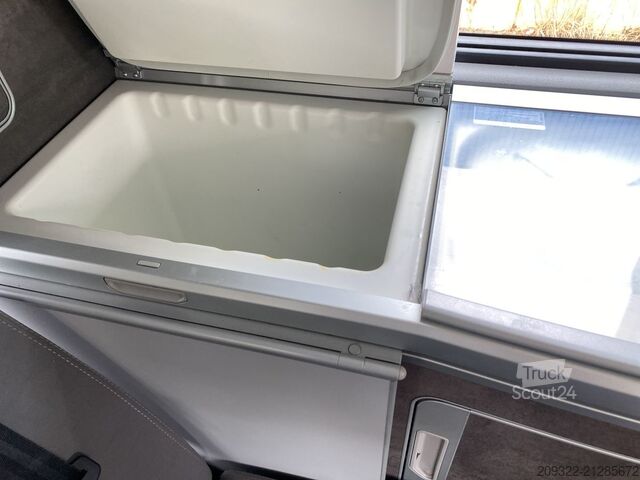 Caravan/camper Volkswagen California Ocean | 2022 EURO 6 | Venditore Professionale