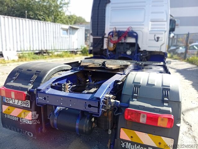 Standarta vilcējs Volvo FM 12