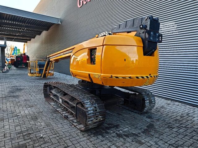 Teleskopická plošina JLG 660 SJ