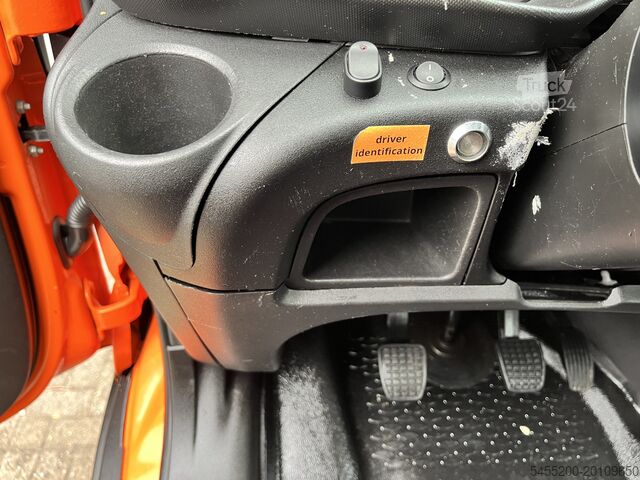 Loading platform Iveco Daily 35C15 2.3 375 Trekhaak 3500kg Laadklep 50...