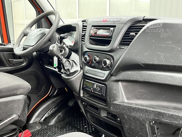 Πλατφόρμα φόρτωσης Iveco Daily 35C15 2.3 375 Trekhaak 3500kg Laadklep 50...