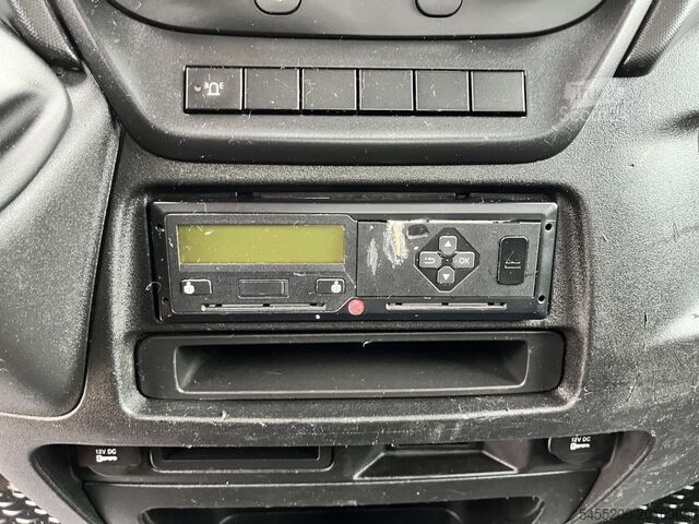 Πλατφόρμα φόρτωσης Iveco Daily 35C15 2.3 375 Trekhaak 3500kg Laadklep 50...