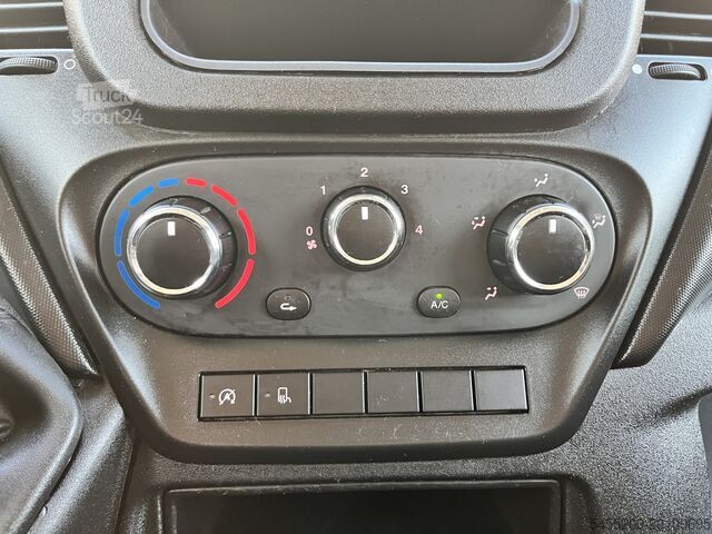 Plataforma de carga Iveco Daily 35S11D 2.3 DC 7 persoons 3500kg trekgewic...