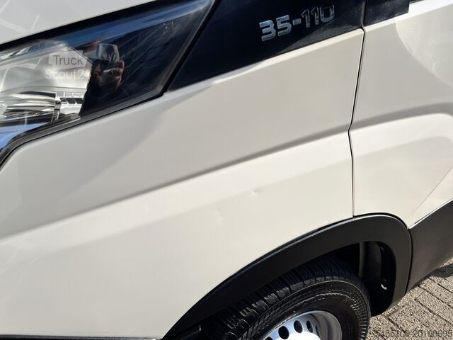 Plataforma de carga Iveco Daily 35S11D 2.3 DC 7 persoons 3500kg trekgewic...