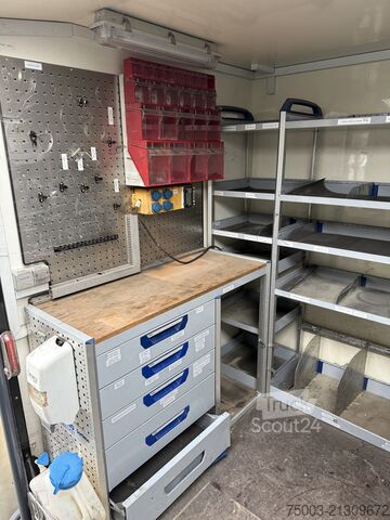 Lkw-Arbeitsbühne MAN TGL 12.180 Koffer mit Ruthmann Versalift 14.90m