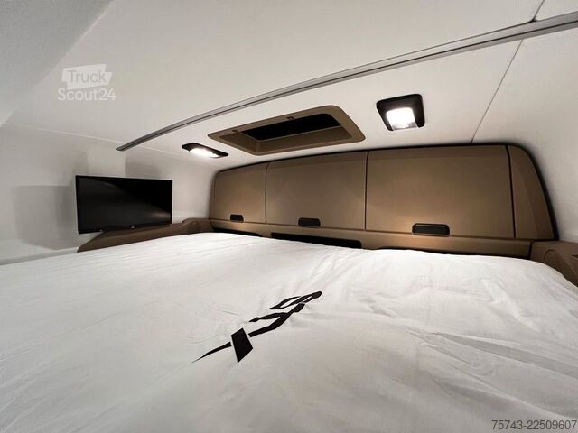 Camión para ganado MERCEDES-BENZ 2651 STX 5 Pferde DOP. POP-OUT+POP-UP  EXKLUSIVE