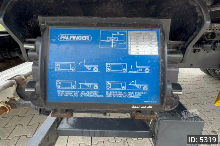Mala Volvo FL250 Day Cab, Euro 6, Closed box / Euro 6 / Ta...