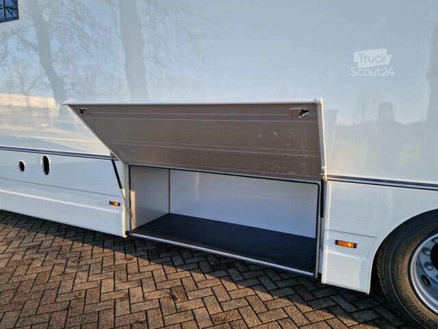 Transporte de cavalos Volvo FH Middle East Specs Volvo FH 420 9 paarden, mi...
