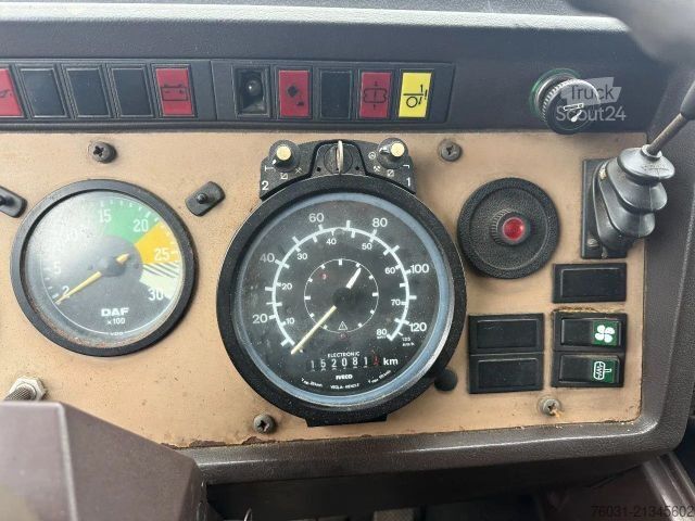 Vrachtwagenchassis DAF 2300 4X2 Chassis Spring/Air Manual Gearbox