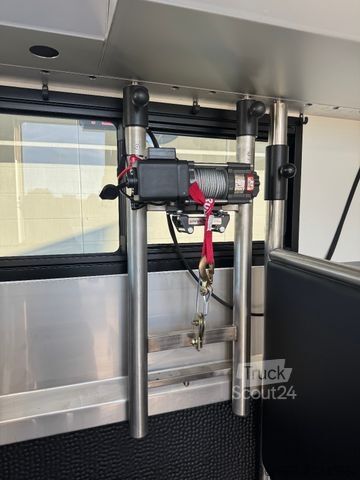 Nákladní vůz pro přepravu dobytka SCANIA S500 STX 5 Pferde m. Doppel PopOut & Mega PushUp