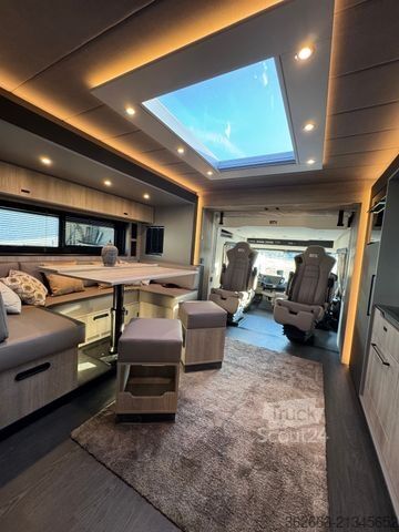 Nákladní vůz pro přepravu dobytka SCANIA S500 STX 5 Pferde m. Doppel PopOut & Mega PushUp