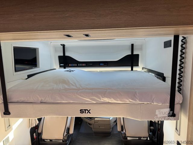 Nákladní vůz pro přepravu dobytka SCANIA S500 STX 5 Pferde m. Doppel PopOut & Mega PushUp