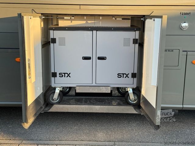 Nákladní vůz pro přepravu dobytka SCANIA S500 STX 5 Pferde m. Doppel PopOut & Mega PushUp