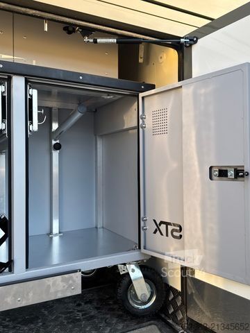 Nákladní vůz pro přepravu dobytka SCANIA S500 STX 5 Pferde m. Doppel PopOut & Mega PushUp