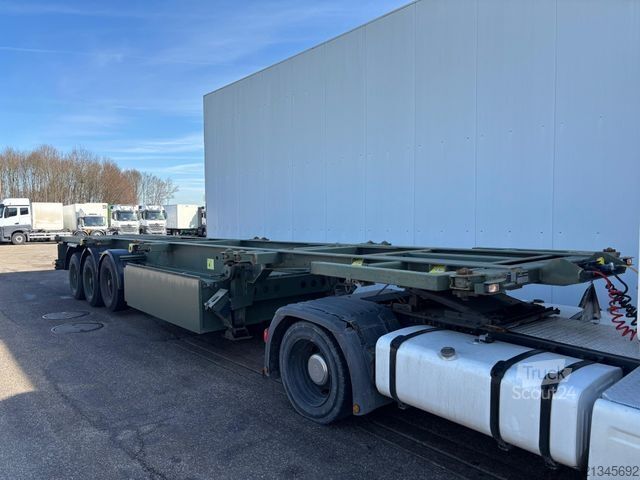 Напівпричіп з кузовом, що змінюється KÖGEL 3-Achs Container-Chassis 40 ex BW Bundeswehr