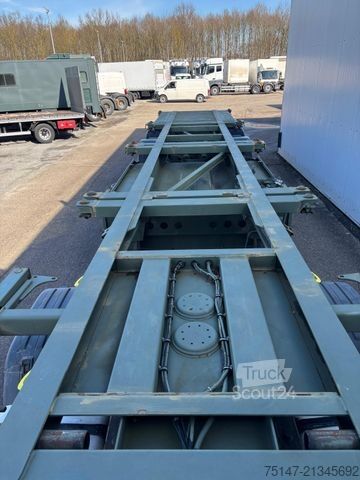 Напівпричіп з кузовом, що змінюється KÖGEL 3-Achs Container-Chassis 40 ex BW Bundeswehr