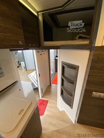 Kreaturvogn MERCEDES-BENZ Actros 2651 STX  Pop-Out,  5 Pferde